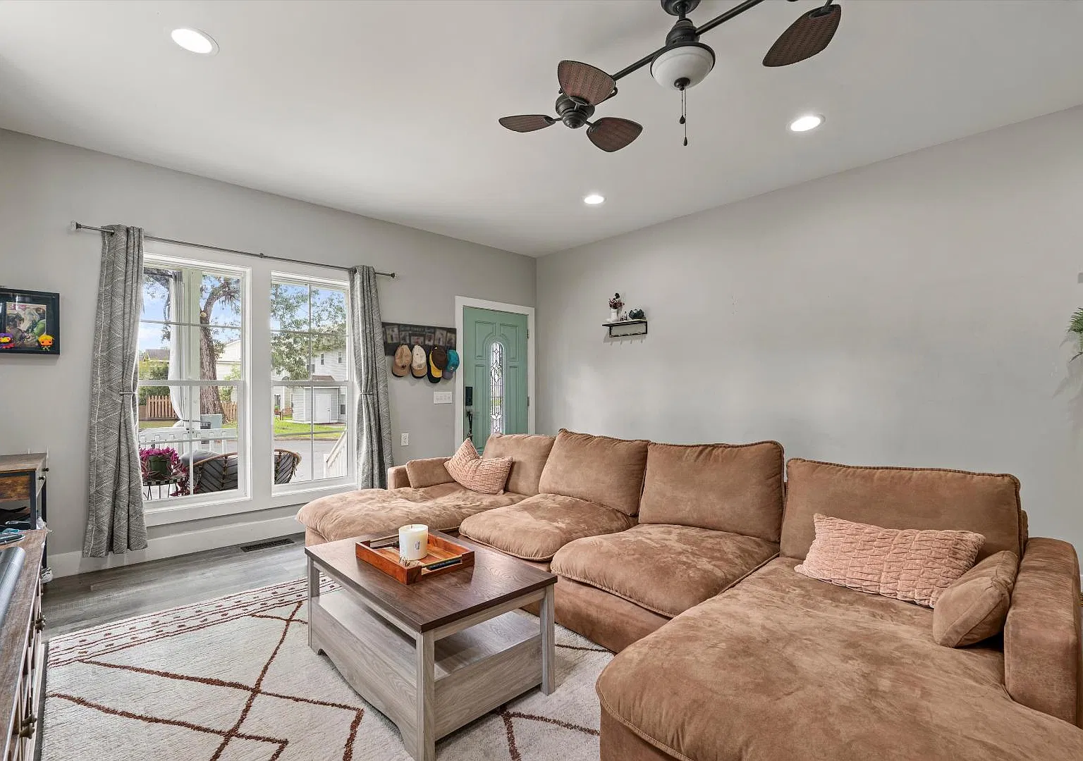 2 Village Dr — Photo 3