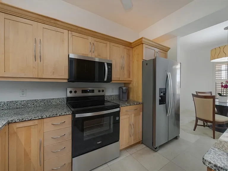 410 Bayfront Pl #2405 — Photo 4