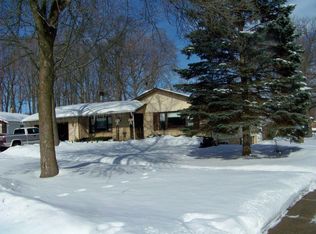 2208 Mulberry Ct, West Bend, WI 53090