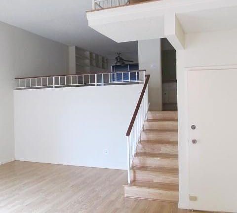 2nd image of 1711 Grismer Ave APT 38