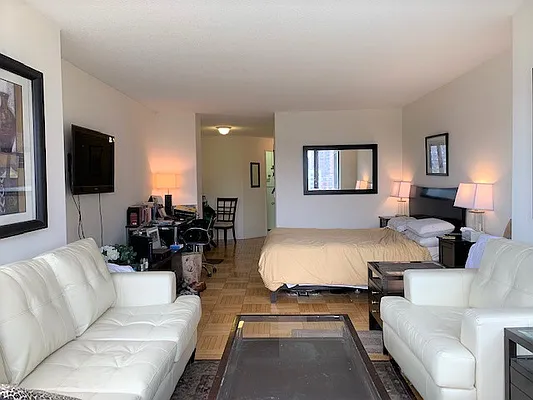 Rented by Douglas Elliman | media 66