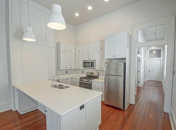 5th image of 318 N White St