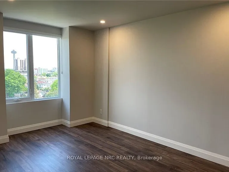 5698 Main St #703 — Photo 4
