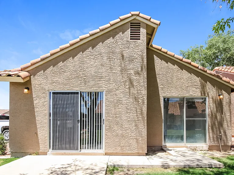 7040 W Olive Ave #20 — Photo 15