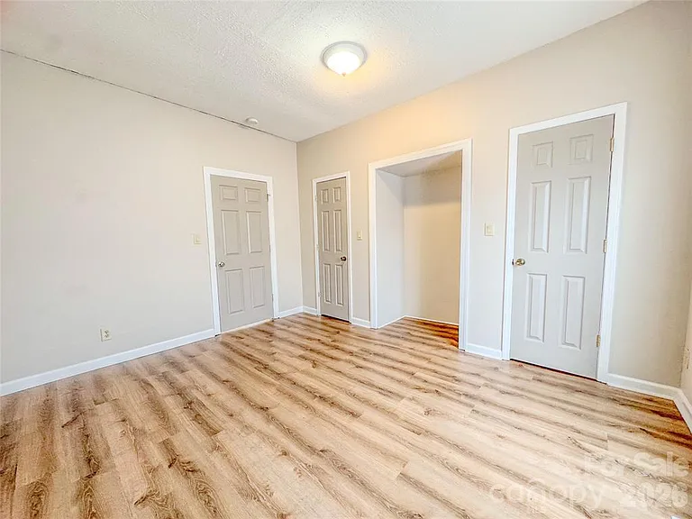 818 Grier St — Photo 11