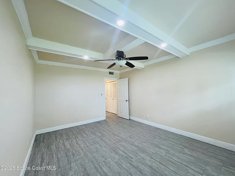115 N Indian River Dr #109 — Photo 14
