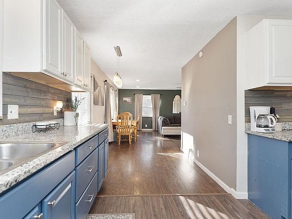 4th image of 4051 Ponder Dr