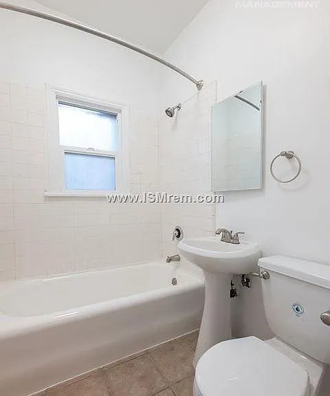 Gailmore Apartments — Photo 13