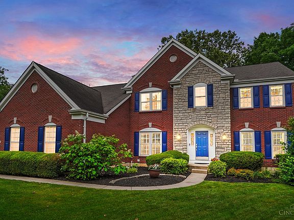 2nd image of 6879 Stonehedge Cir