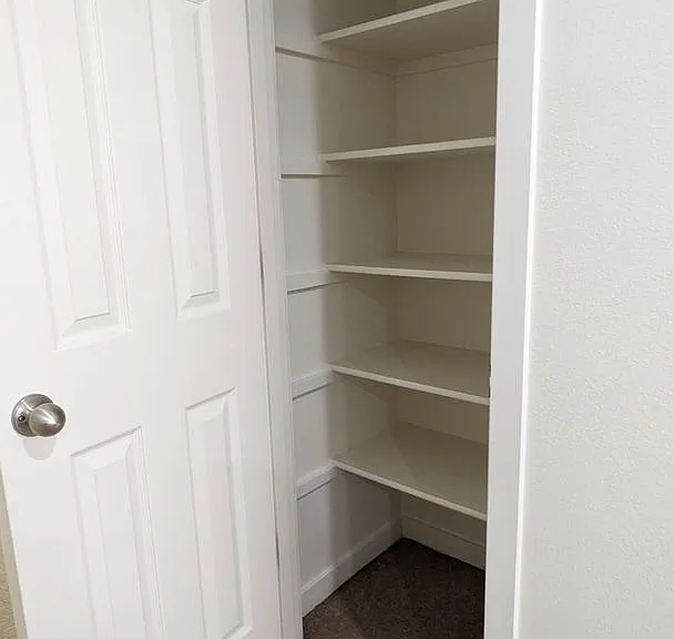 Halsey East Townhomes — Photo 94