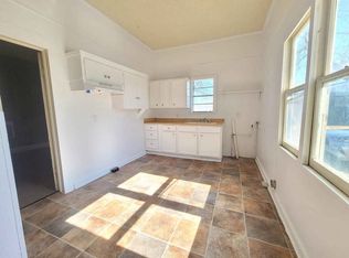 1614 E Fannin St #A, Marshall, TX 75670