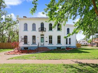303 E 5th St, Newton, KS 67114