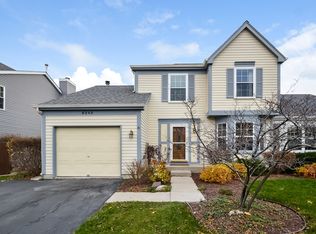 6245 Eagle Ridge Dr, Gurnee, IL 60031