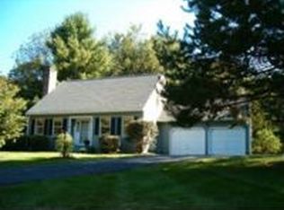 67 Hulst Rd, Amherst, MA 01002