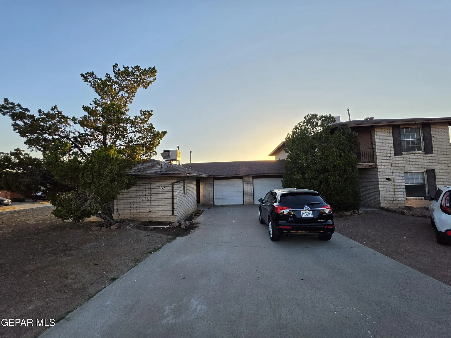 2 bed, 2.0 bath, 1400 sqft, $1,150 — Photo 1