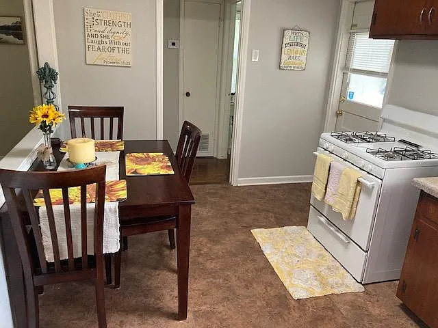 5703 Rio Vista Ave — Photo 5