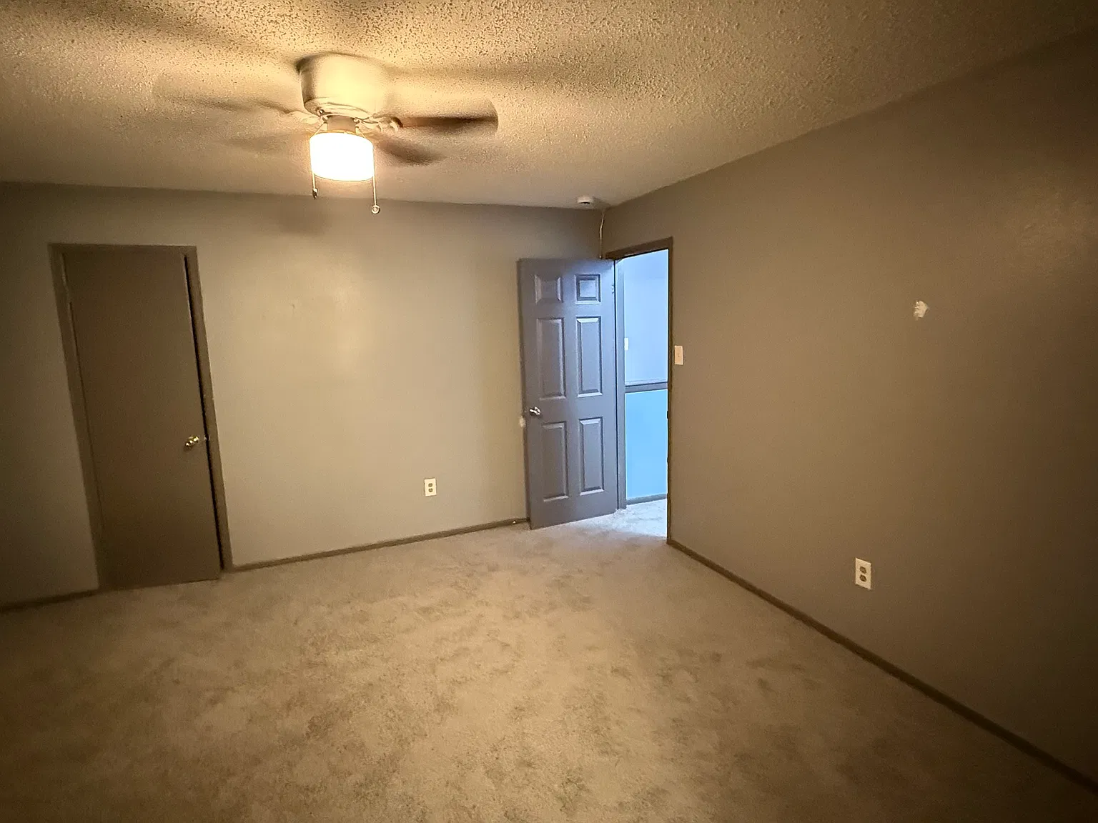 3 bed, 2.5 bath, 1380 sqft, $1,700 — Photo 1