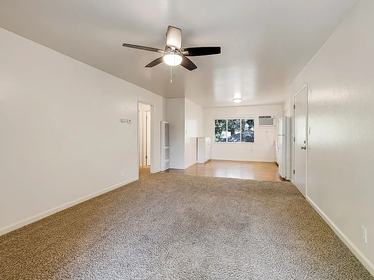 1748 Neal Dow Ave — Photo 13