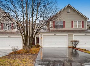 561 Peregrine Pkwy #561, Bartlett, IL 60103