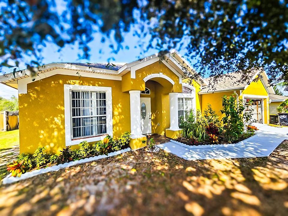 1st image of 221 GROUPER COURT