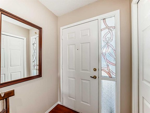 5th image of 151 Macewan Ridge Vlg NW