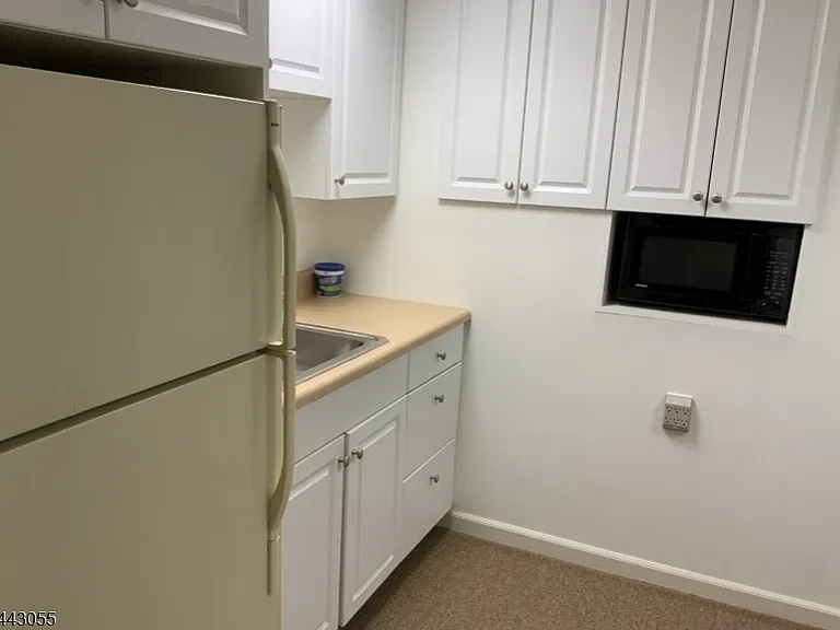 48 Aberdeen Dr — Photo 16