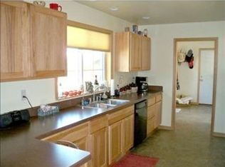 121 Winchester Dr, Roundup, MT 59072