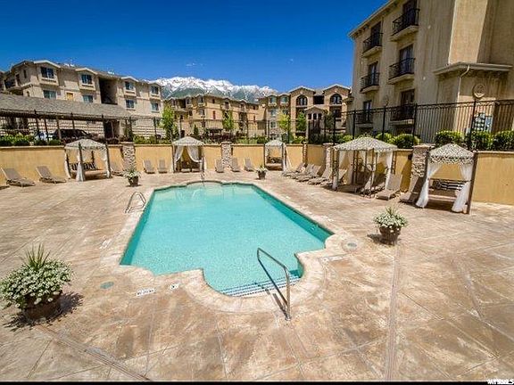 4th image of 930 W 965th St N APT 315