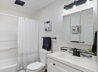 3801 Bridgeport Way W APT 16, University Place, WA 98466
