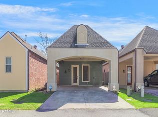103 Seaside Ln, Lafayette, LA 70506