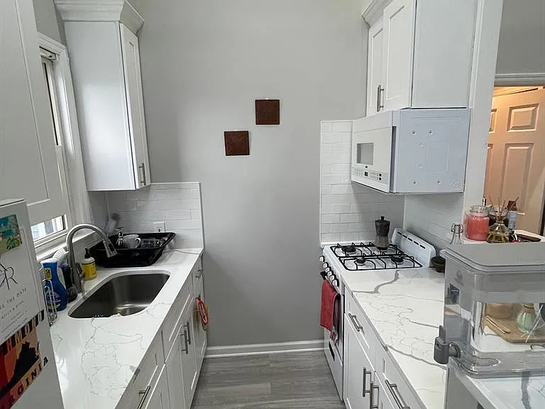 109 New York Ave #UPPER — Photo 3