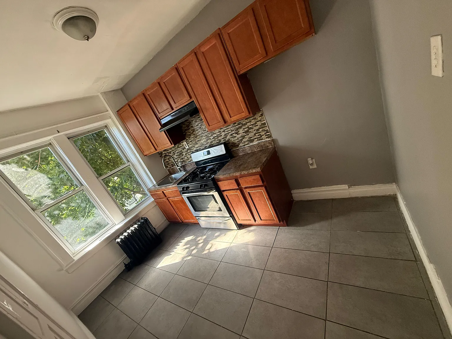 1 bed, $1,395 — Photo 4
