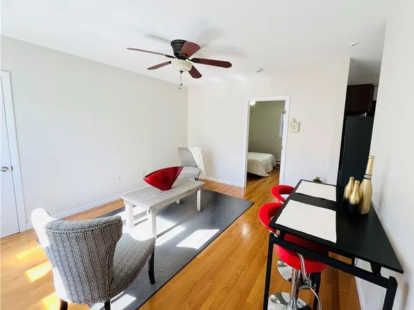 96 Gano St APT 3, Providence, RI 02906