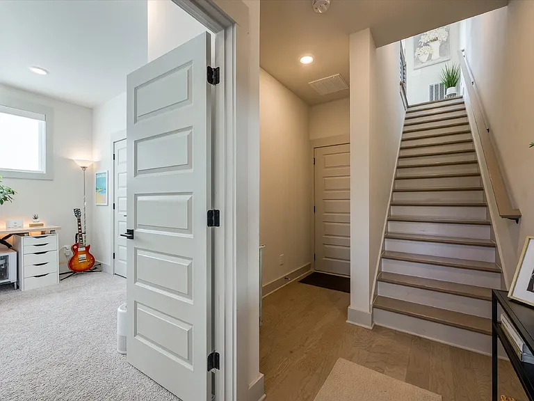 2319 Wesley Village Rd — Photo 5