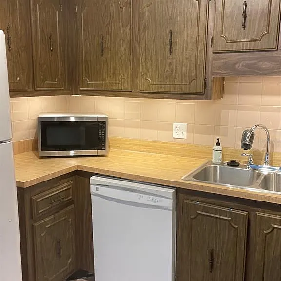 3804 Cortez Dr #D — Photo 12