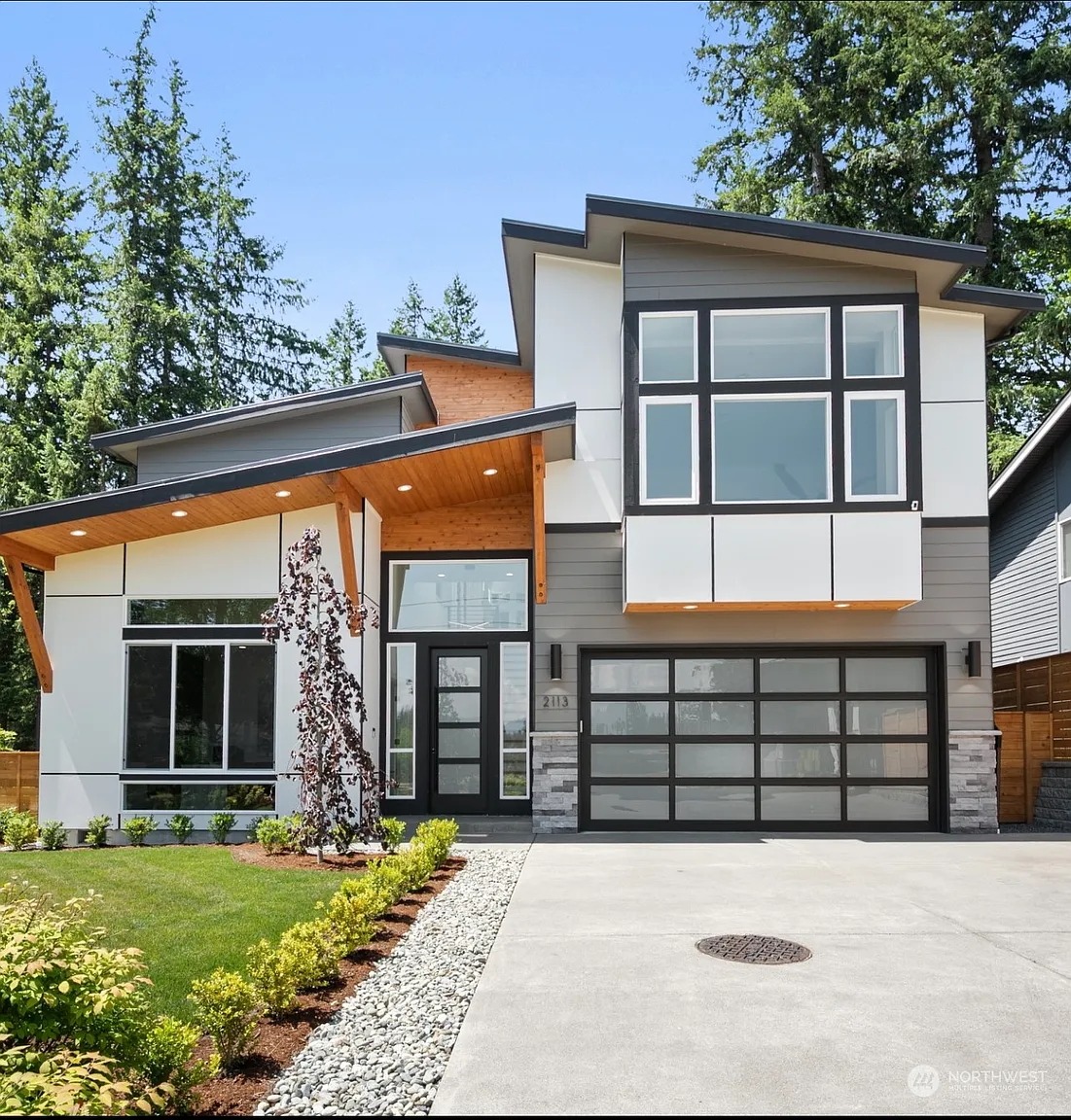 2113 246 Avenue SE photo 1