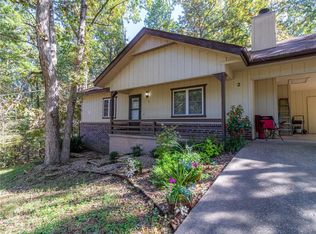 2 Purton Ln, Bella Vista, AR 72714