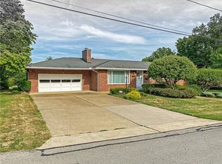 727 7th Ave, Beaver Falls, PA 15010