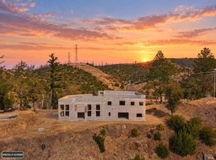 1545 Los Alamos Rd, Santa Rosa, CA 95409
