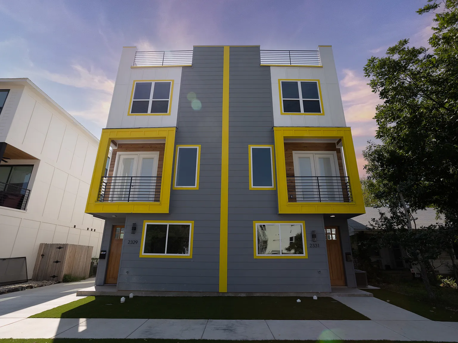 2329 Benbrook Dr — Photo 1