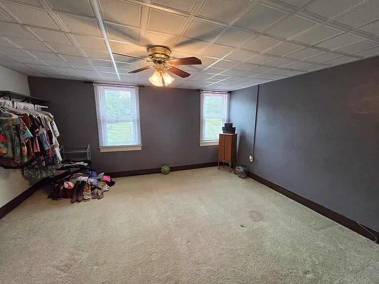 94 Cross Roads Blvd — Photo 17