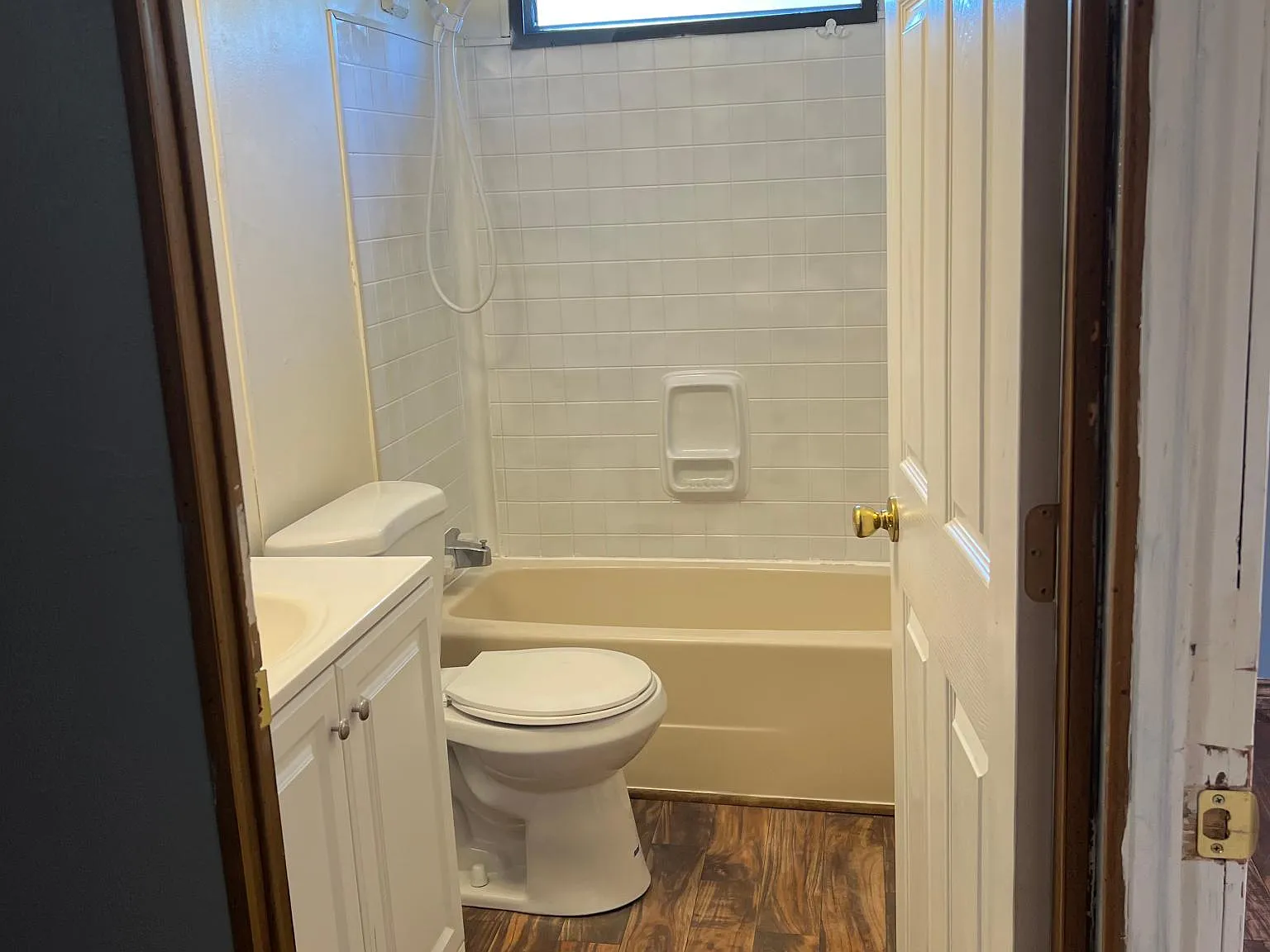 3 bed, 924 sqft, $1,135 — Photo 4