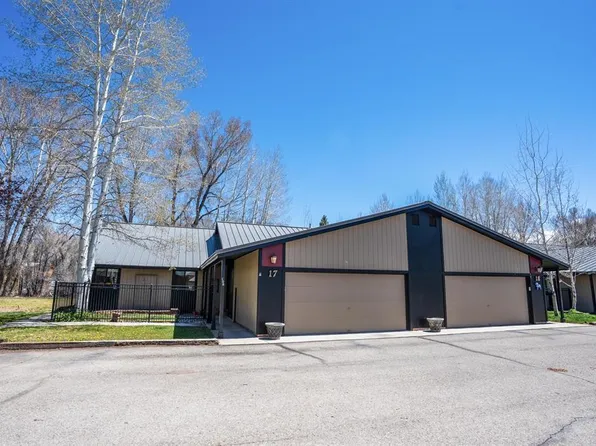 108 Camino Del Rio #17, Gunnison, CO 81230