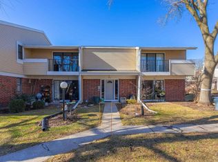 5518 Century Ave APT 3, Middleton, WI 53562