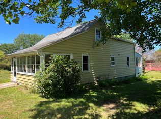 933 Essig Rd, Akron, OH 44312