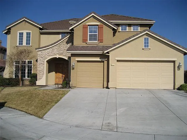 31 Cadman Ct photo 1