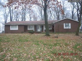 11564 Grenada Cir NE, Hartville, OH 44632