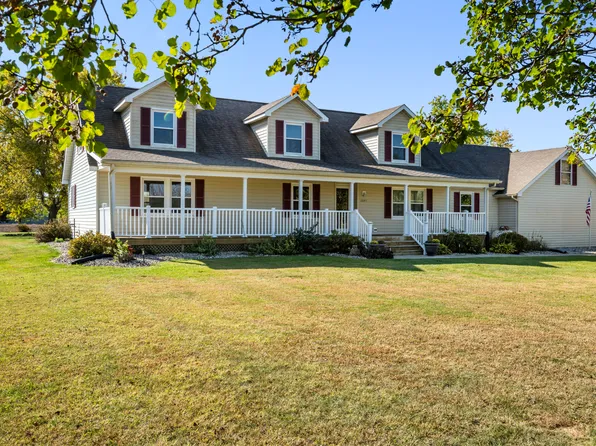 2045 W Boggstown Rd, Shelbyville, IN 46176