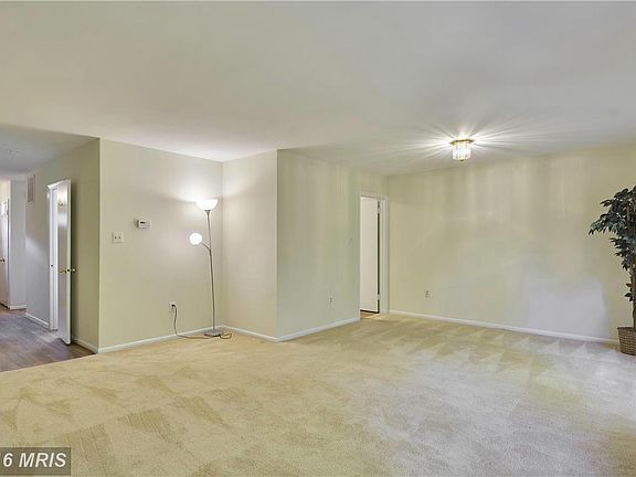 4th image of 7505 Coddle Harbor Ln