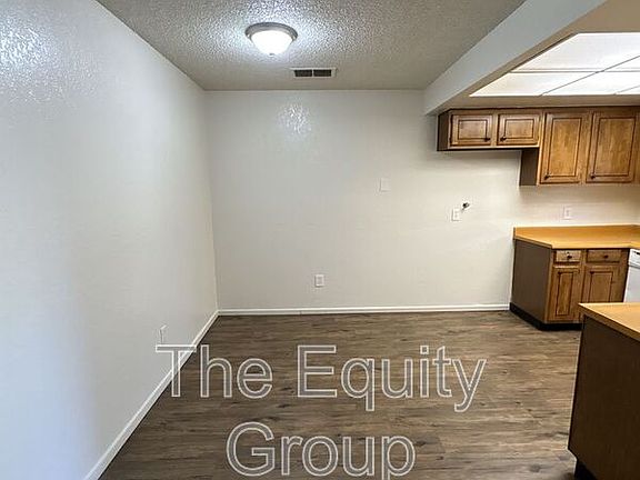4th image of 3533 S County Center Dr